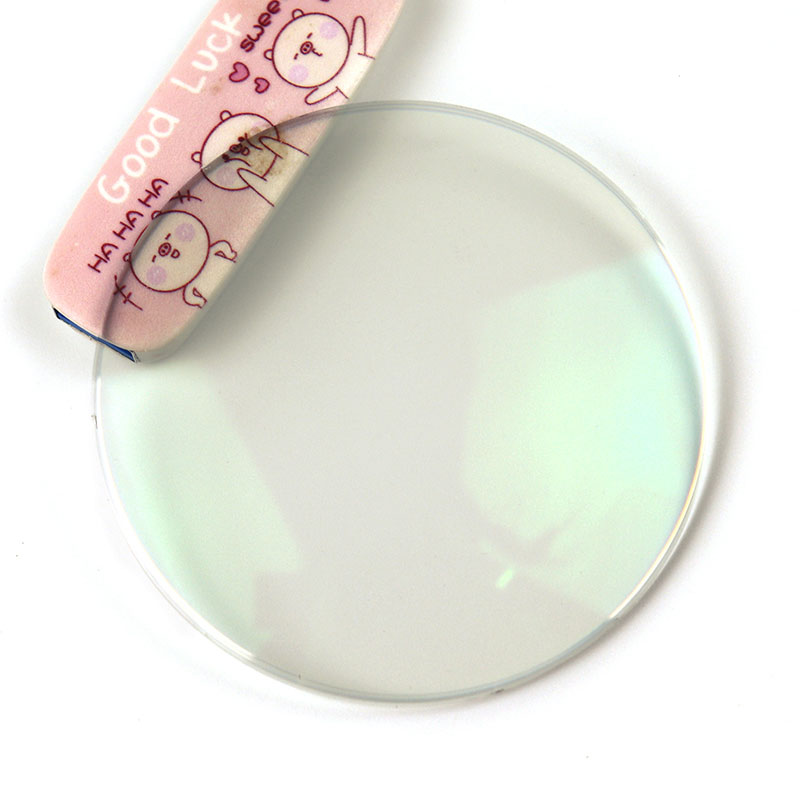 Soczewka fotochromowa z niebieskim blokiem 1,56 HMC/SHMC