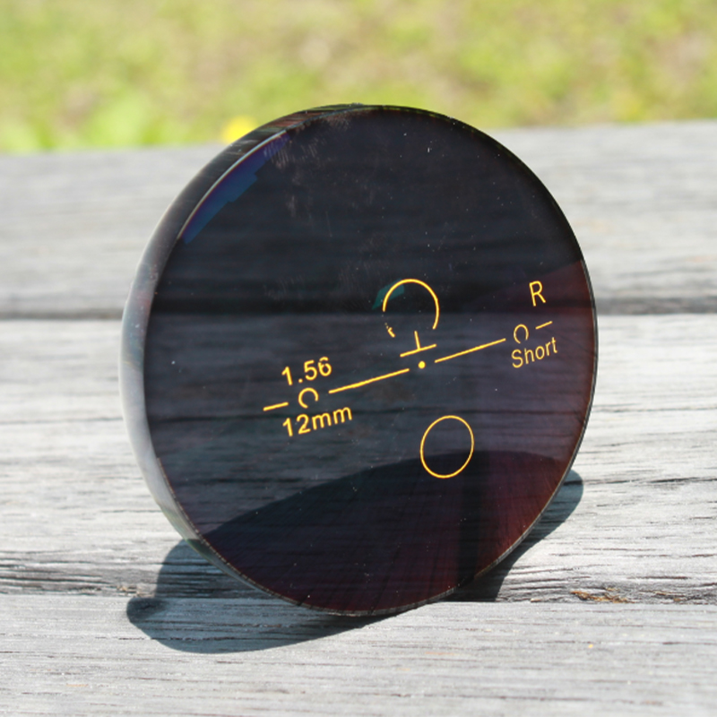 Soczewka fotochromowa progresywna 1,56 HMCSHMC