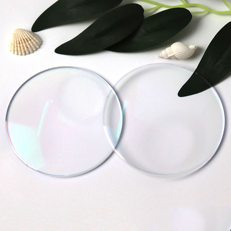 Okrągły obiektyw dwuogniskowy 1,56 HMC