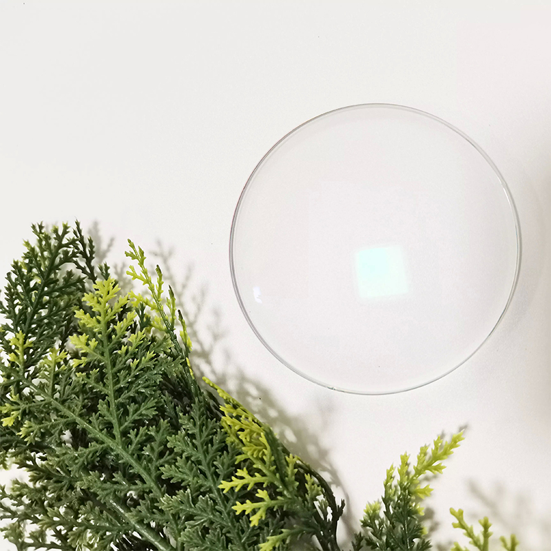 Półwykończona soczewka jednoogniskowa 1,74 z niebieskim blokiem