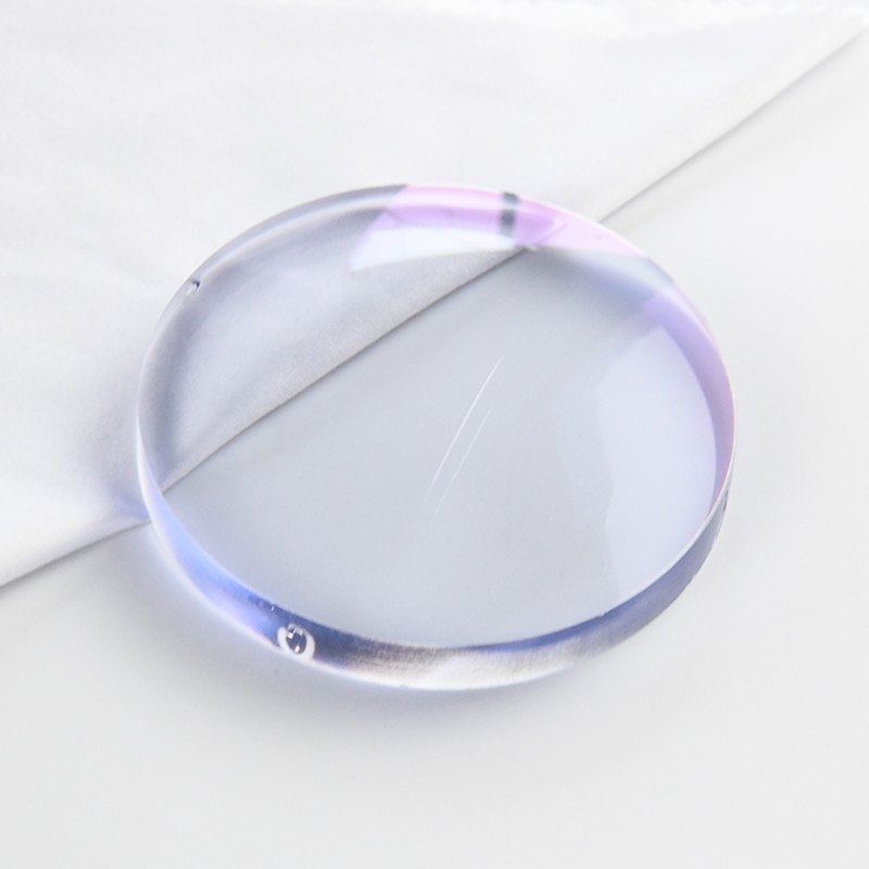 Półwykończona soczewka jednoogniskowa 1,60 z niebieskim blokiem