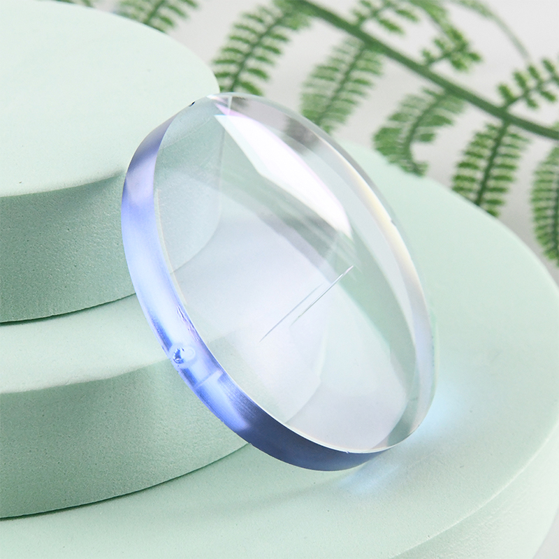 Półwykończona soczewka jednoogniskowa 1,60 z niebieskim blokiem