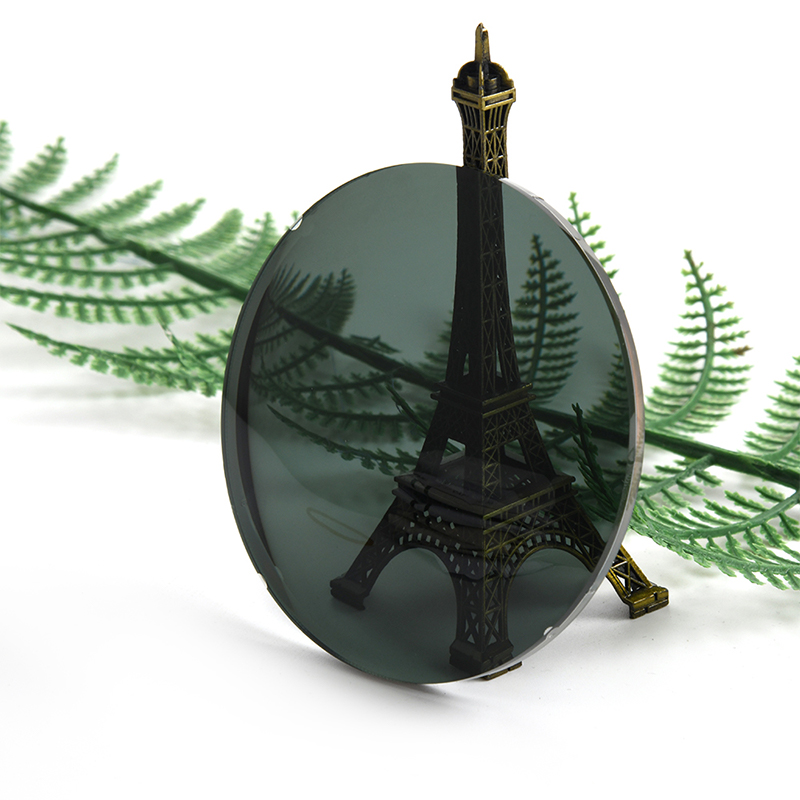 Soczewki polaryzacyjne 1.499