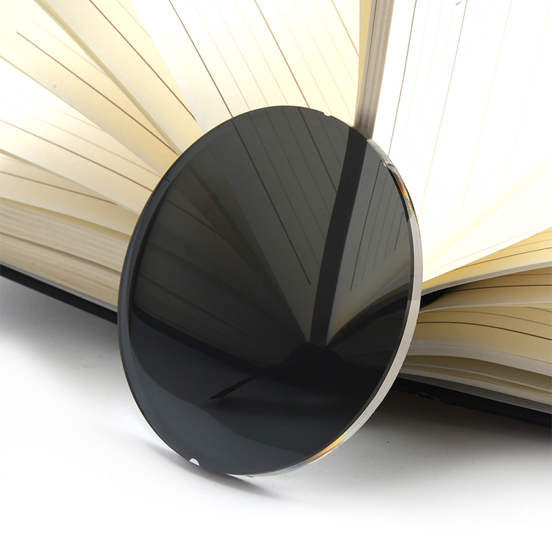 Soczewka polaryzacyjna 1,56